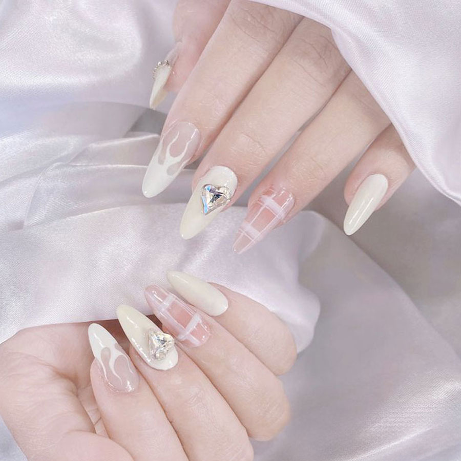  Nail Sensations